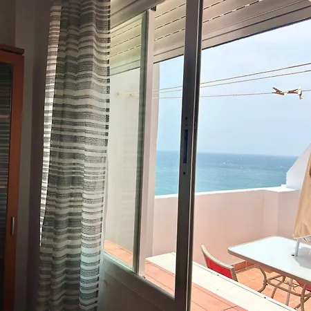 Terrace With Stunning View 5 Min To